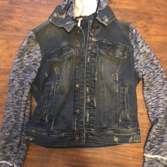 New Condition Free People Denim Jacket - Picture 4 of 10